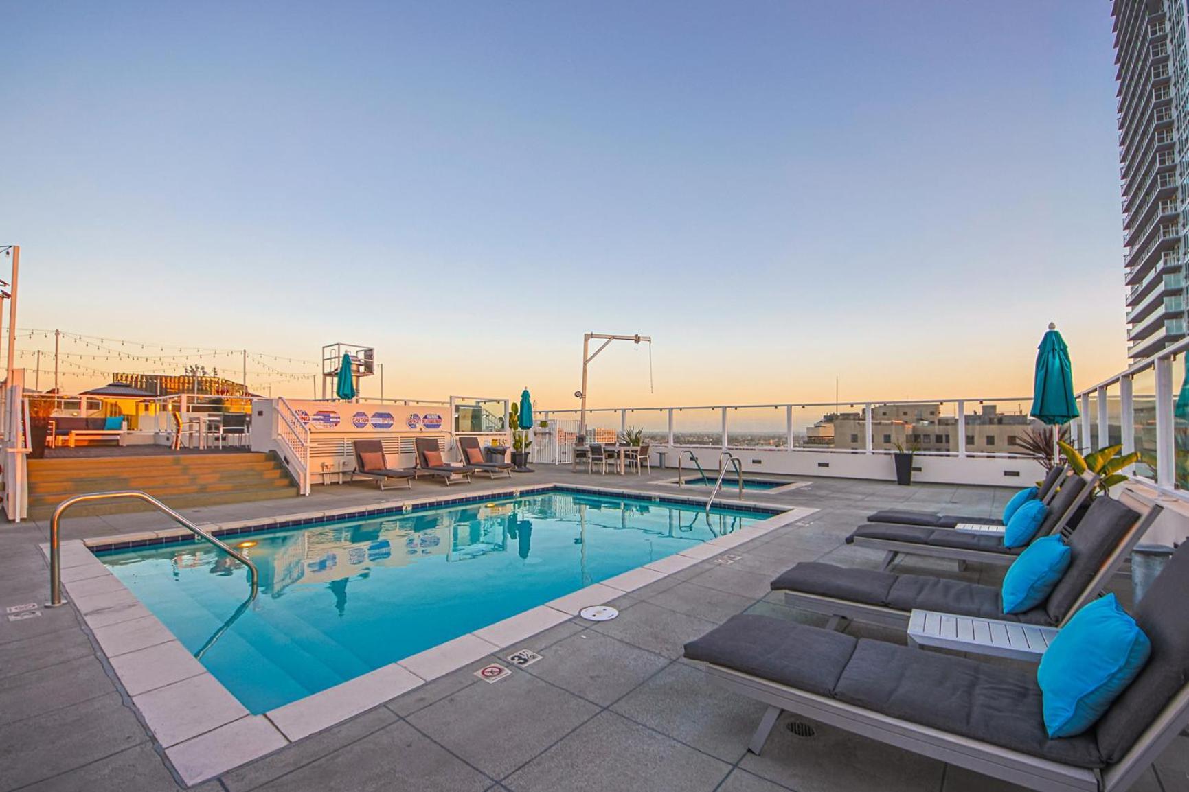 Apartamento Downtown Escape - 2br W Skyline Views & Hot Tub Los Ángeles