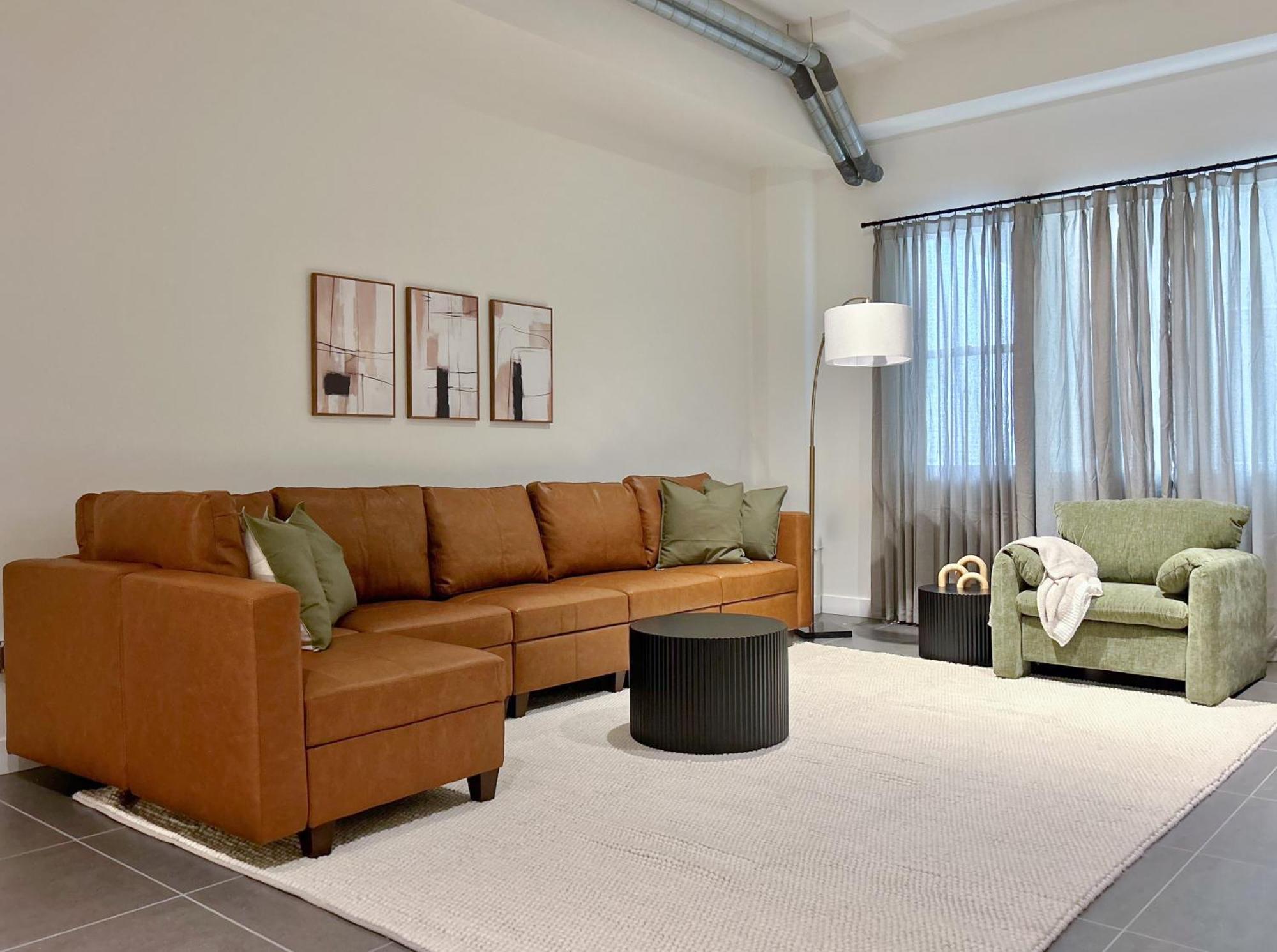 Downtown Escape - 2br W Skyline Views & Hot Tub Los Ángeles